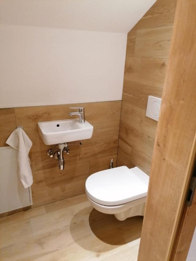 プフンツHaus Schloeglアパートメント エクステリア 写真